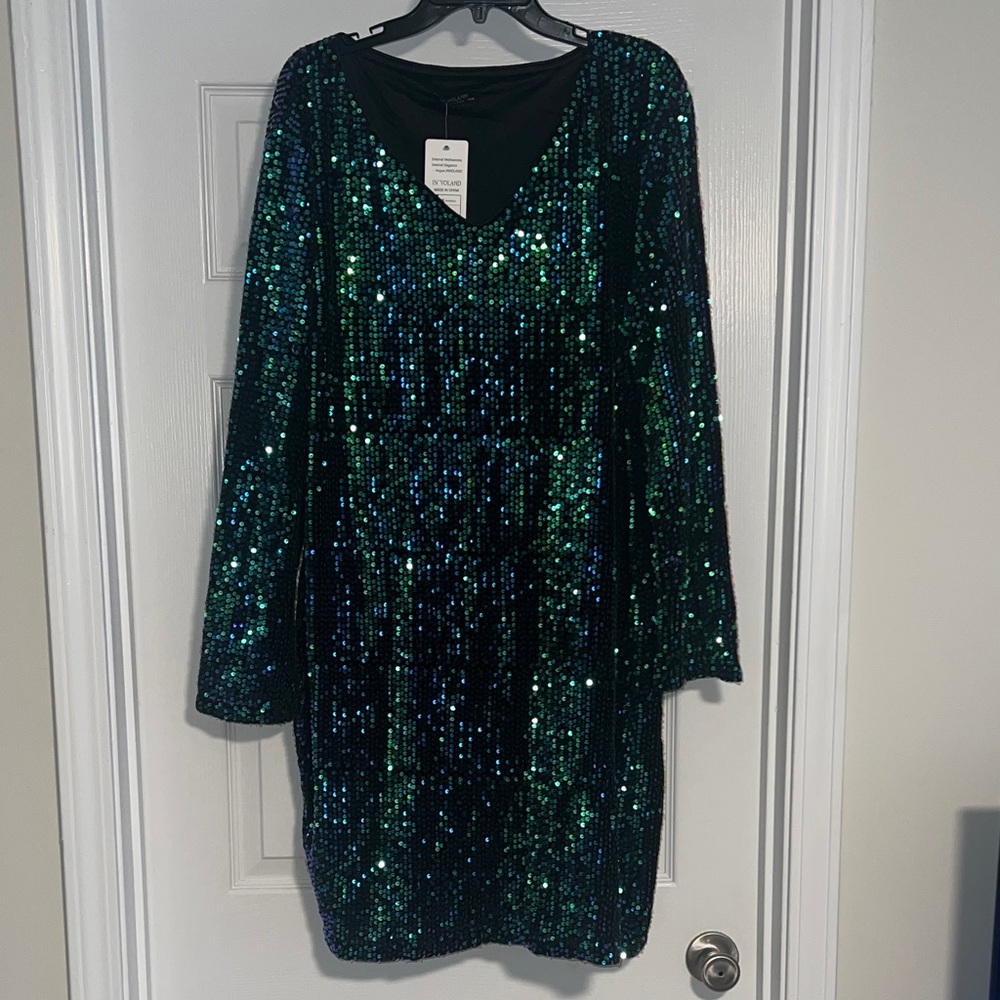 Involand Green and Blue Elegant Dress
